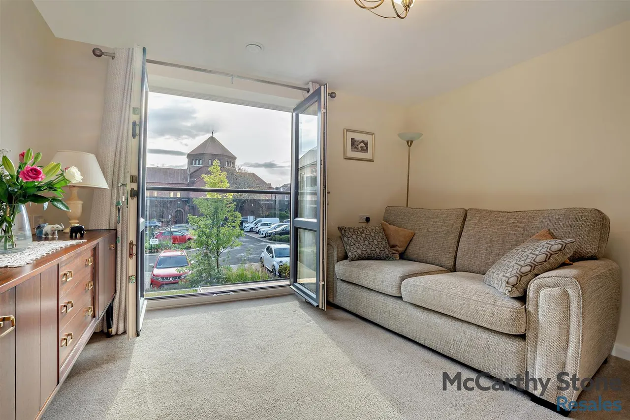Coquet Avenue, Whitley Bay, NE26, photo 2
