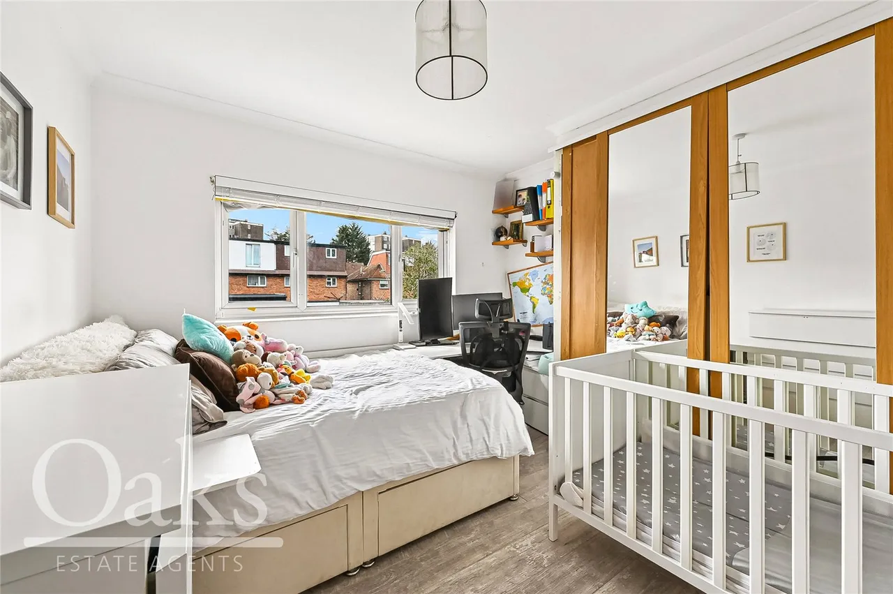 Swinburne Crescent, Addiscombe, CR0, photo 9