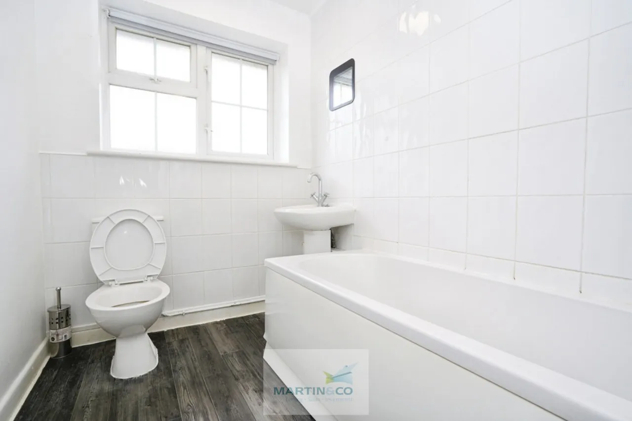 Digswell Court, Digswell Rise, Welwyn Garden City, photo 8