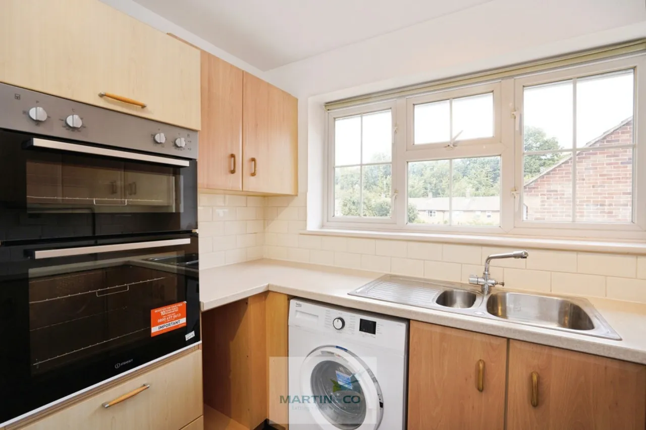 Digswell Court, Digswell Rise, Welwyn Garden City, photo 4
