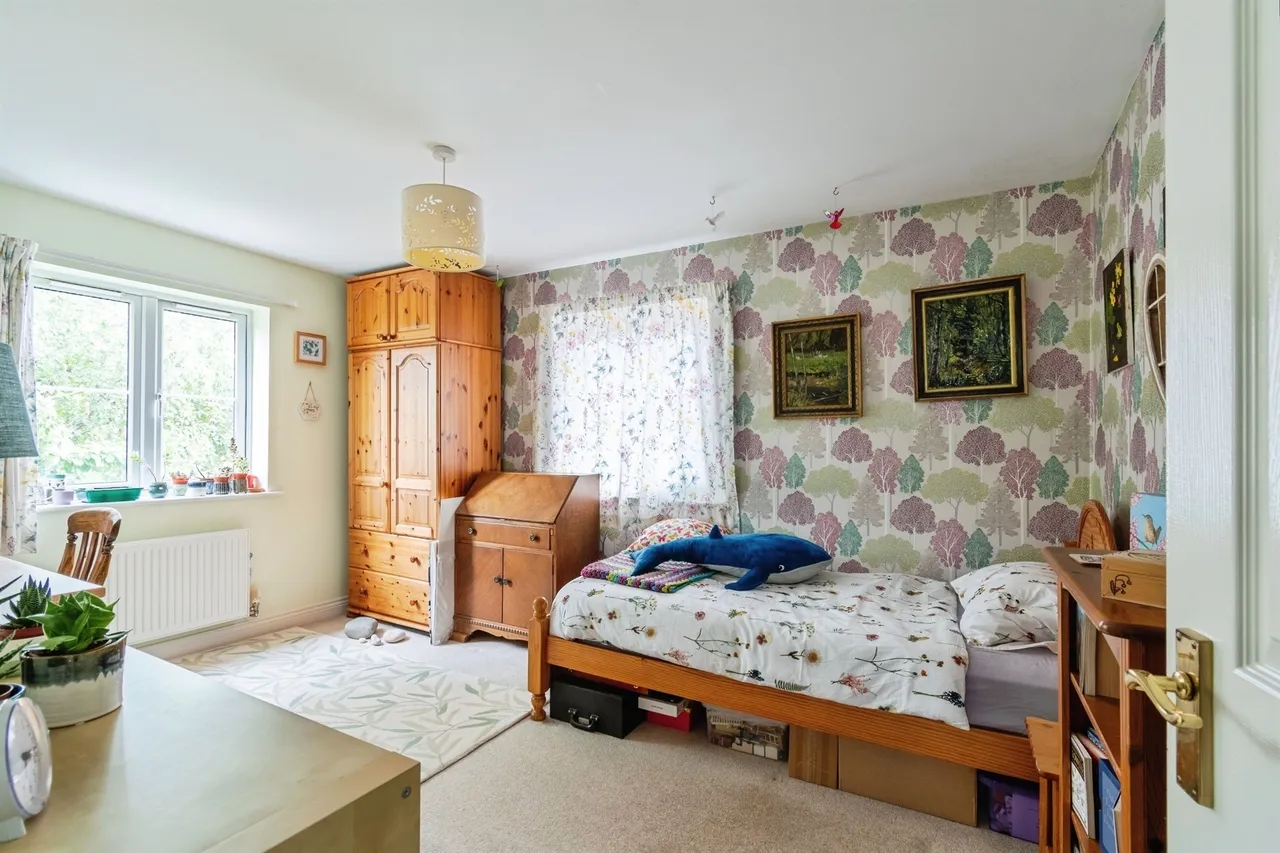 Long Ground, Corsham, SN13, photo 16