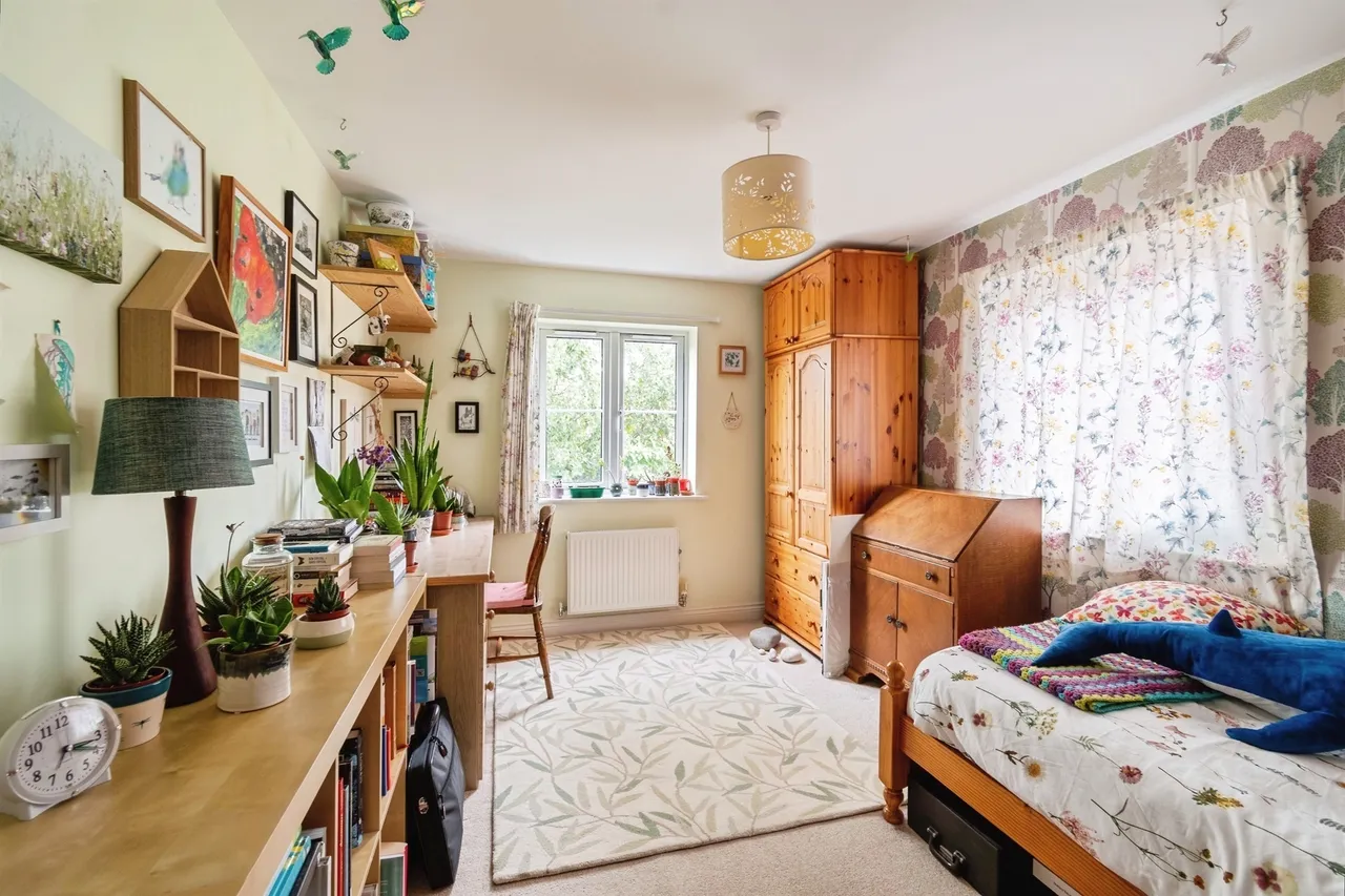 Long Ground, Corsham, SN13, photo 17