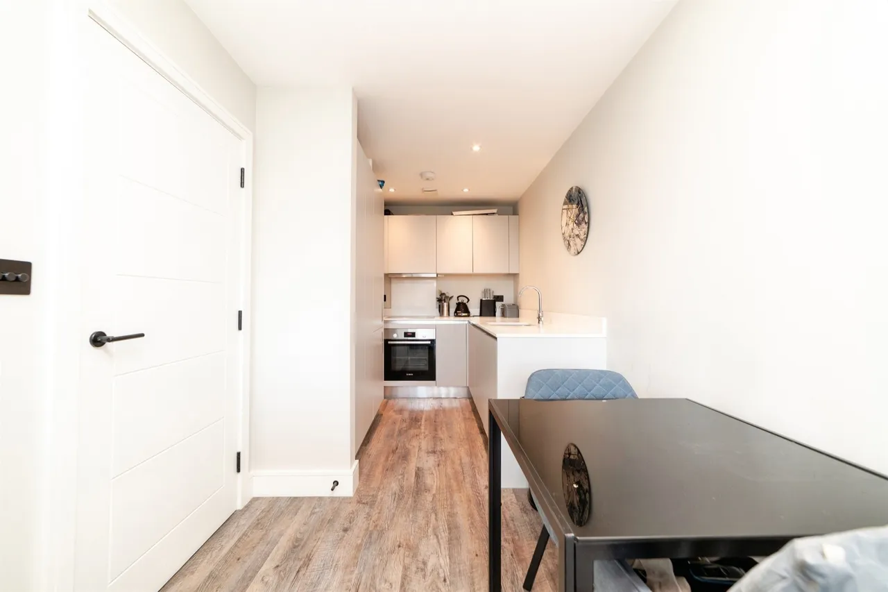 Parkway, Welwyn Garden City, photo 8