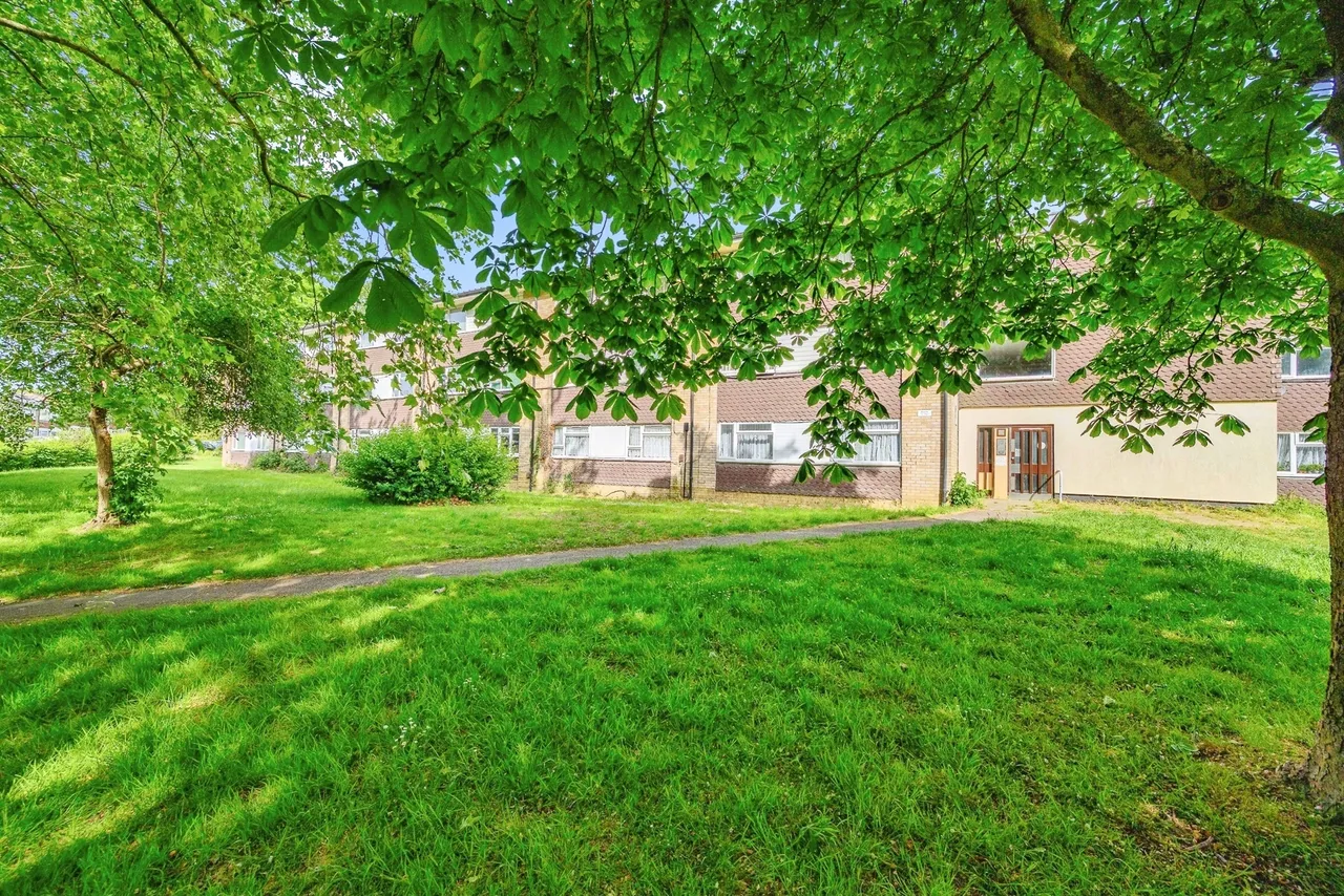 Waveney, Hemel Hempstead, photo 9