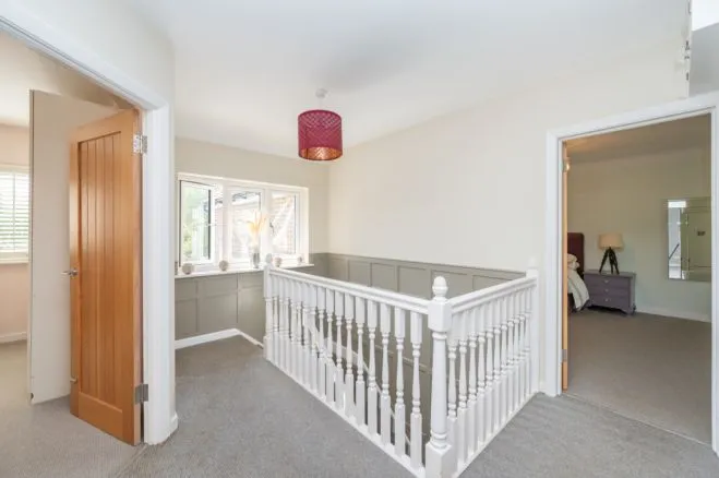 Roundwood Lane, Lindfield, RH16, photo 27