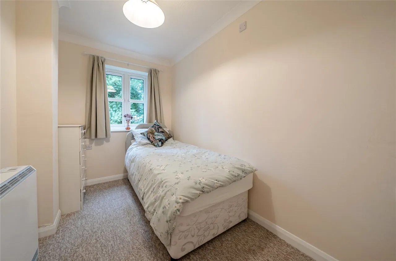 Pond Cottage Lane, West Wickham, BR4, photo 5