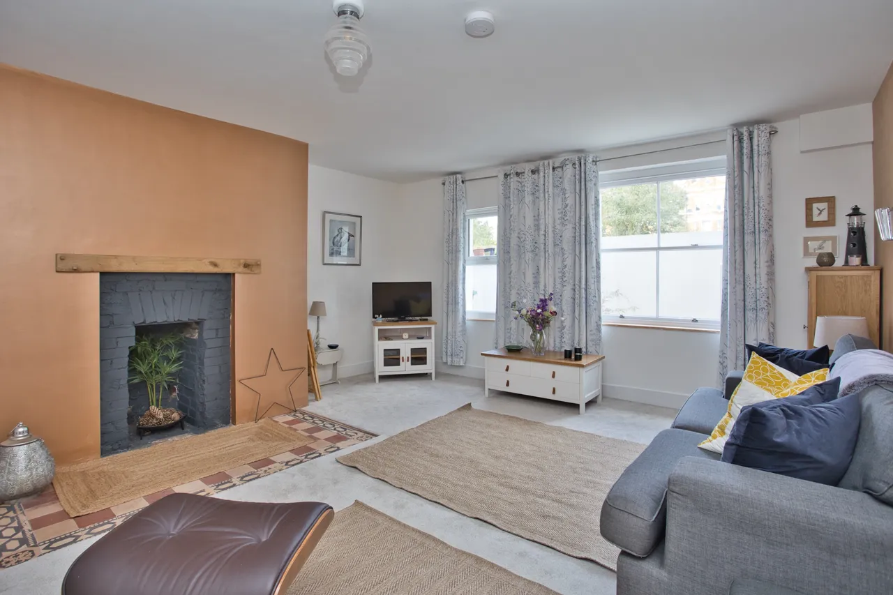 Augusta Gardens, Folkestone, CT20, photo 3