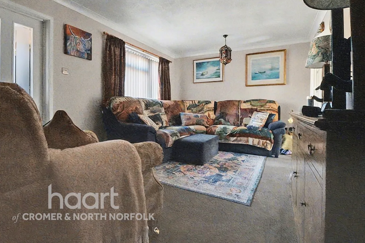 Charles Close, Cromer, NR27, photo 8