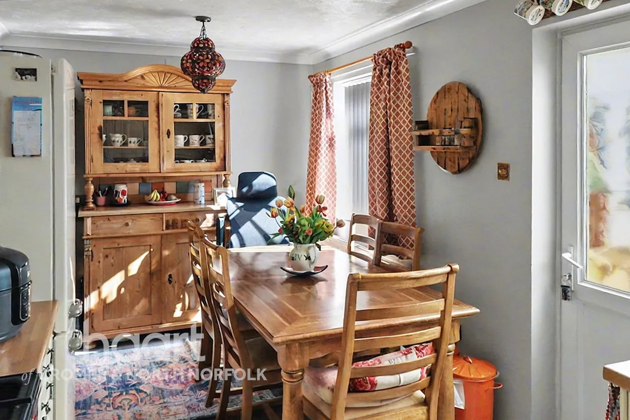 Charles Close, Cromer, NR27, photo 9