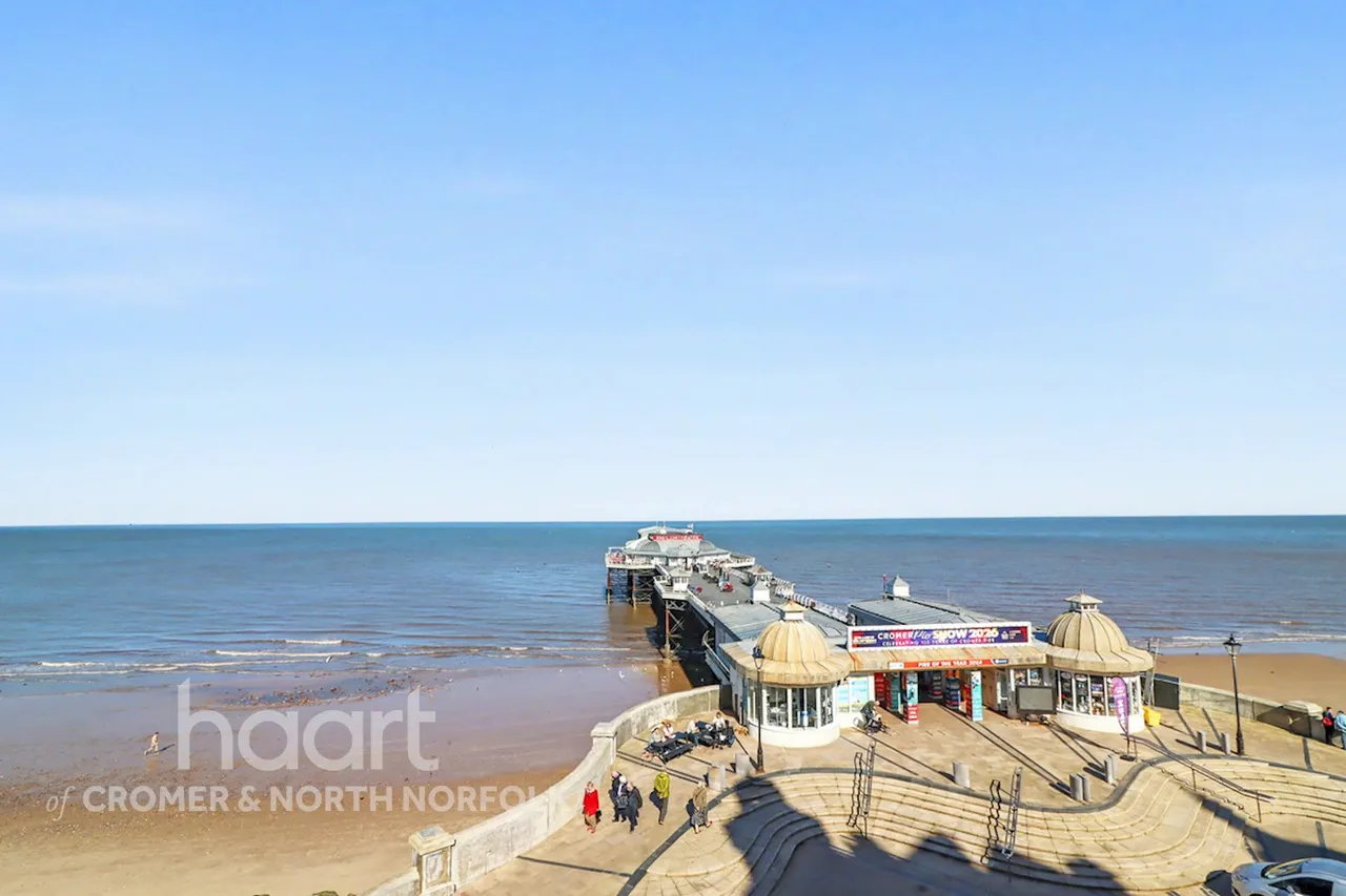 Charles Close, Cromer, NR27, photo 22
