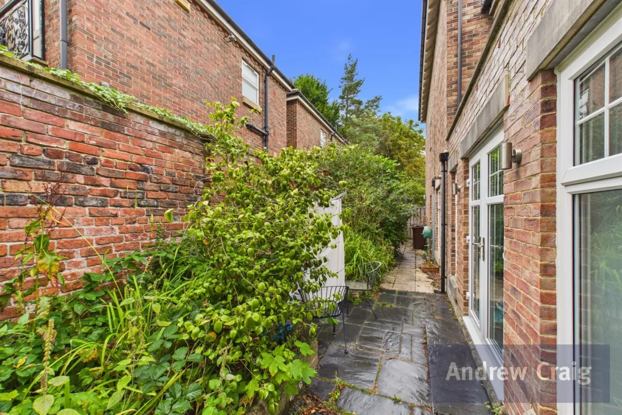 Saville Gardens, Gosforth, NE3, photo 20