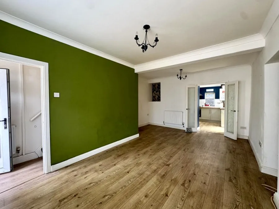 Greys Place, Merthyr Vale, CF48, photo 6
