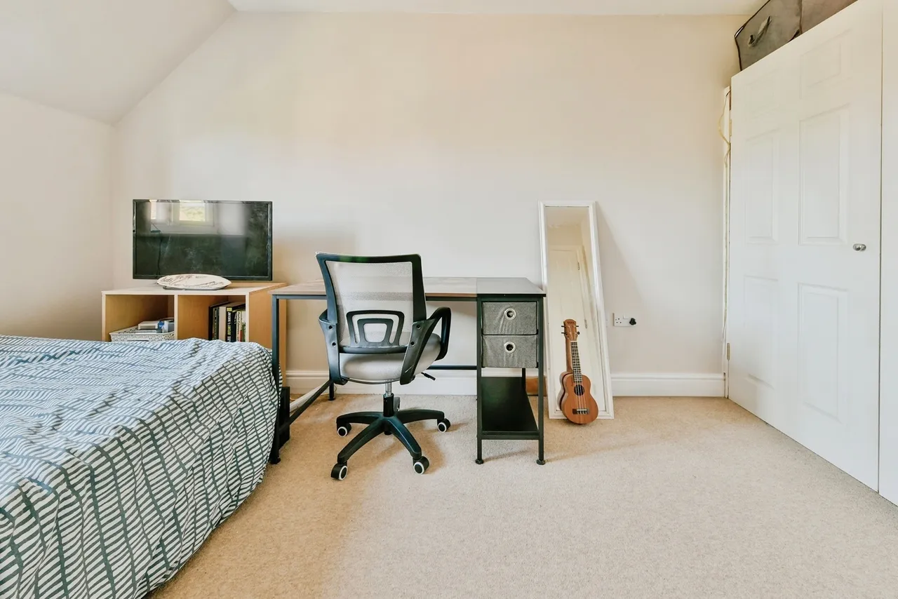 Pembridge Gardens, Stevenage, SG2, photo 18
