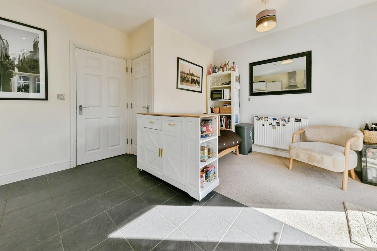 Pembridge Gardens, Stevenage, SG2, photo 4