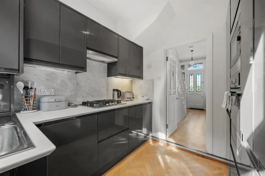 Dunvegan Road, SE9, photo 15