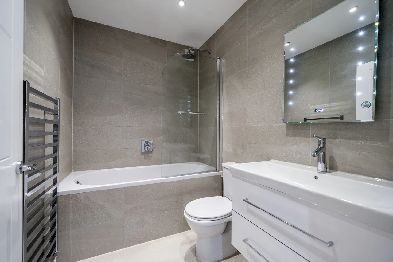Mount Park Crescent, Ealing, W5, photo 6