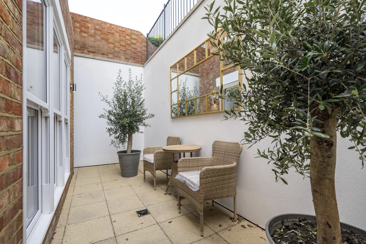 Mount Park Crescent, Ealing, W5, photo 8