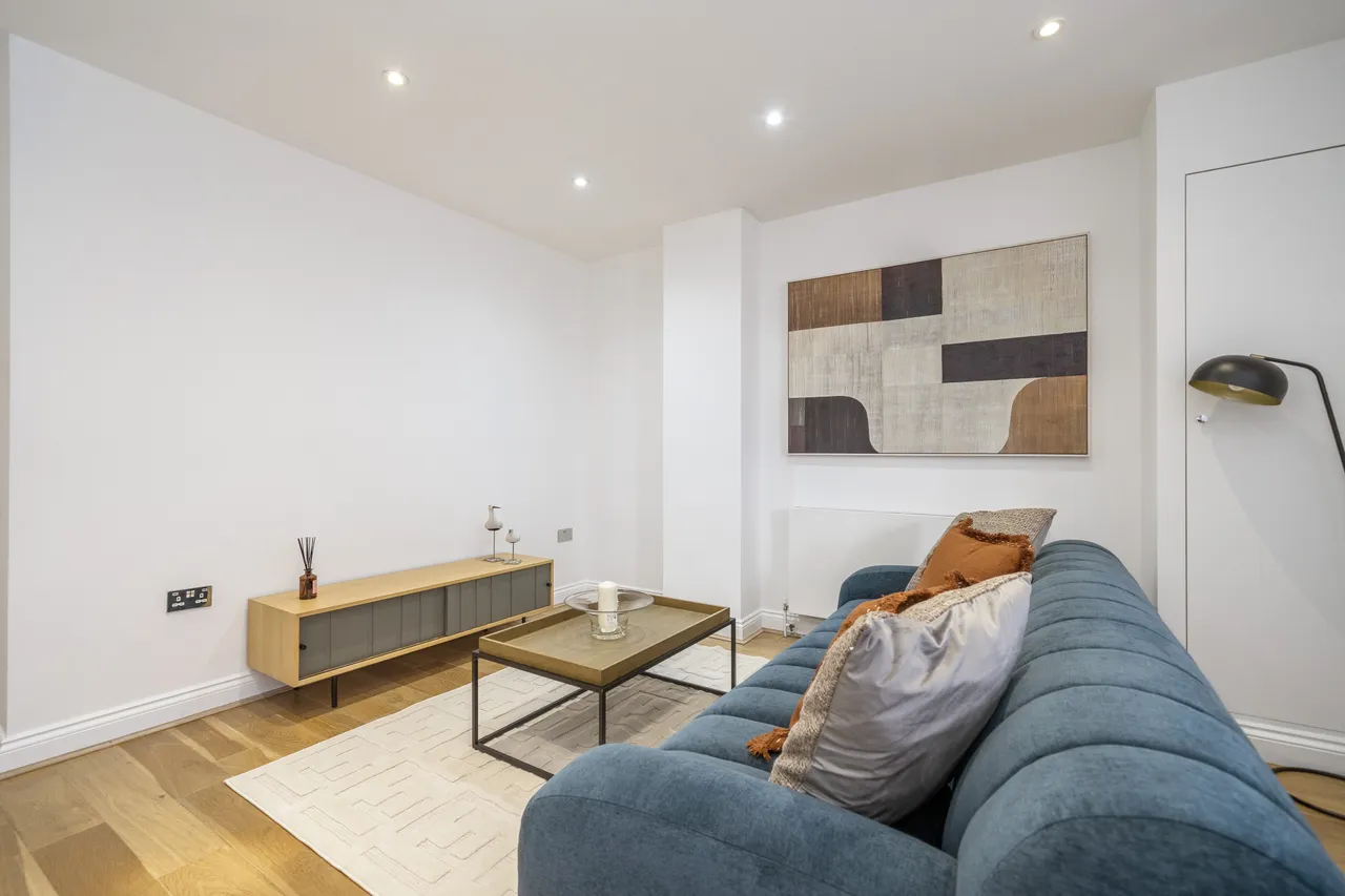 Mount Park Crescent, Ealing, W5, photo 12