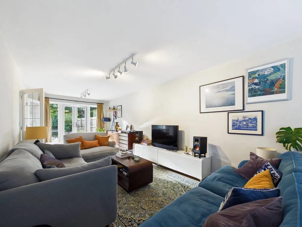 St. Andrews Close, Alresford, CO7, photo 5