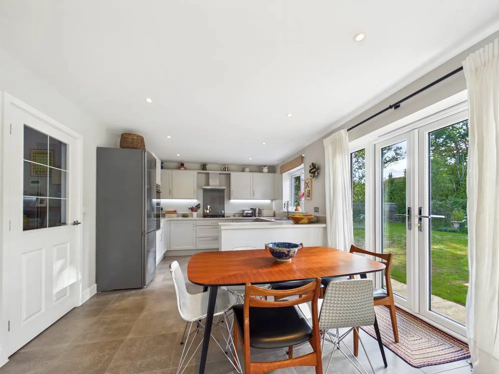 St. Andrews Close, Alresford, CO7, photo 7