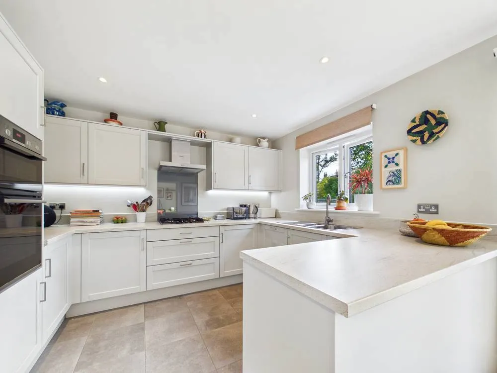 St. Andrews Close, Alresford, CO7, photo 4