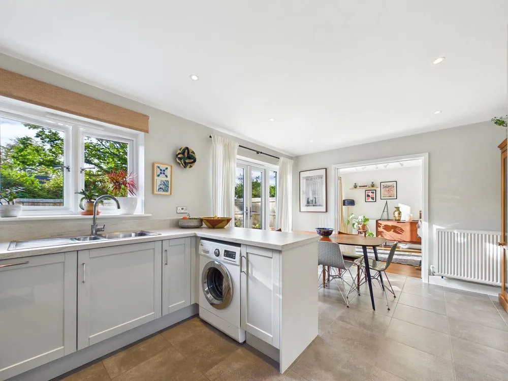 St. Andrews Close, Alresford, CO7, photo 8