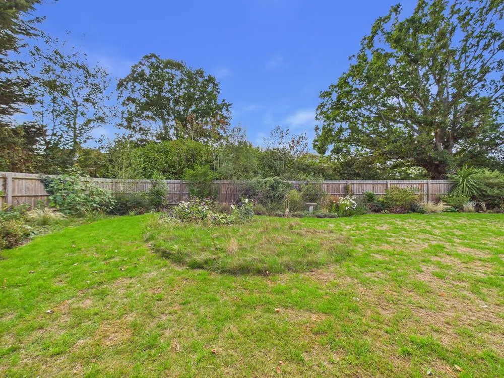 St. Andrews Close, Alresford, CO7, photo 24