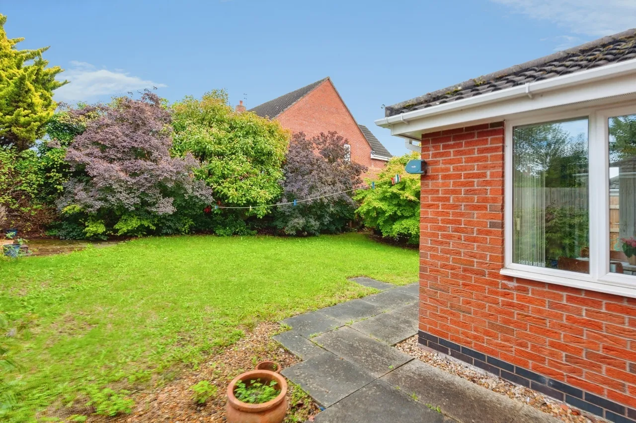Falkirk Avenue, Widnes, WA8, photo 25