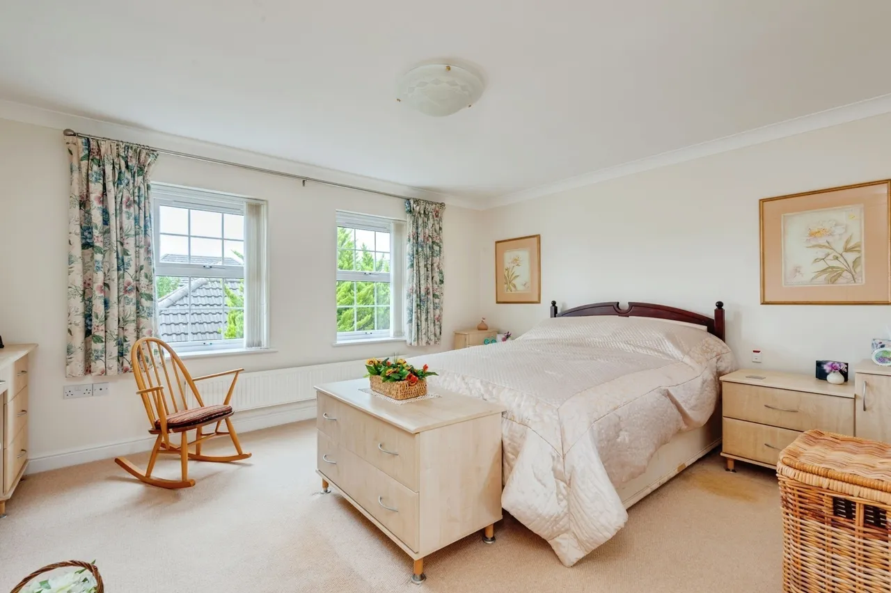 Falkirk Avenue, Widnes, WA8, photo 14