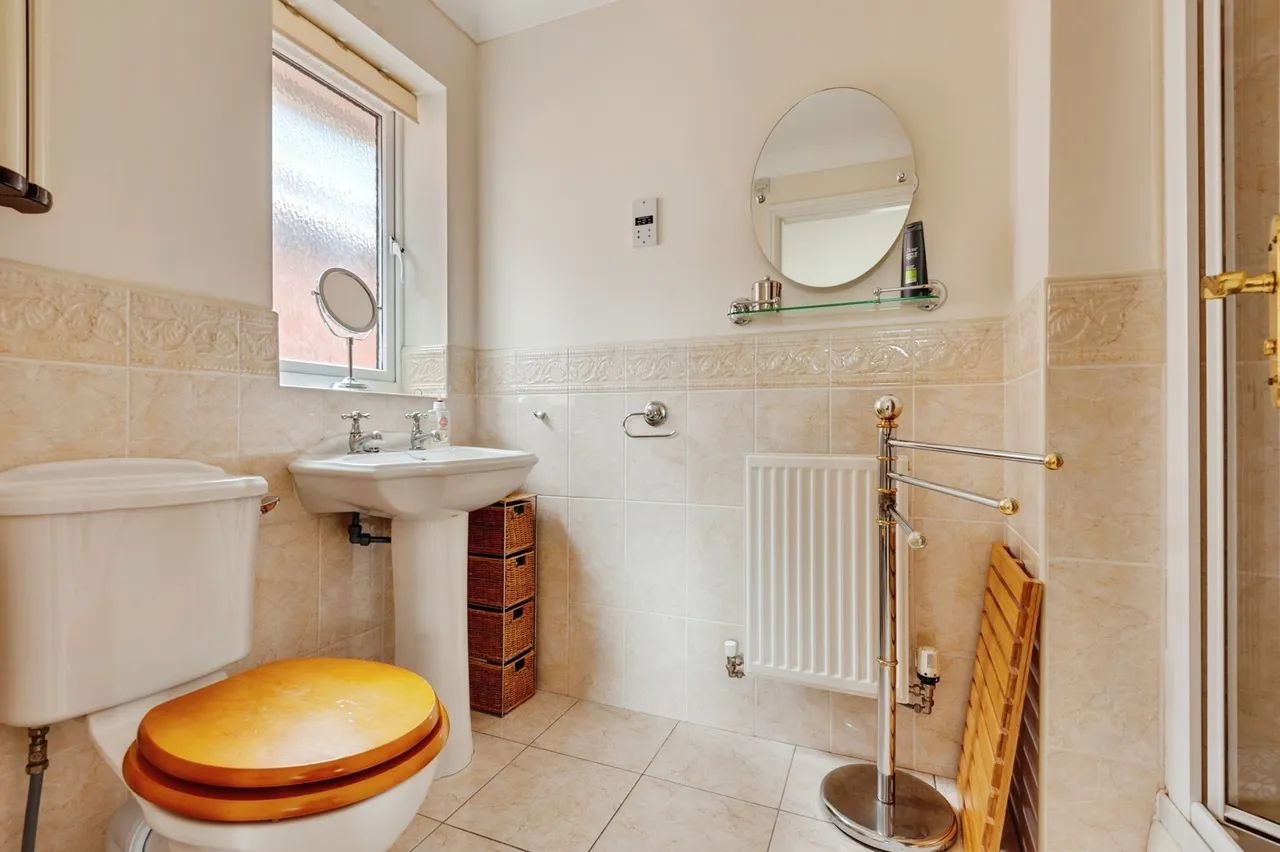 Falkirk Avenue, Widnes, WA8, photo 18