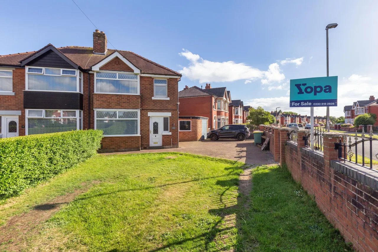 Glenluce Drive, Preston, PR1, photo 10