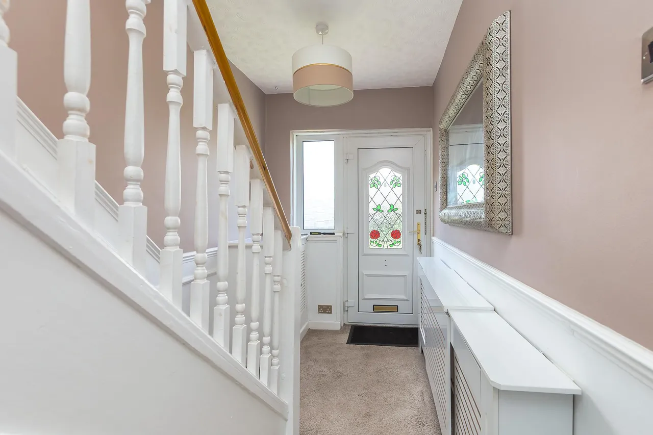Glenluce Drive, Preston, PR1, photo 5