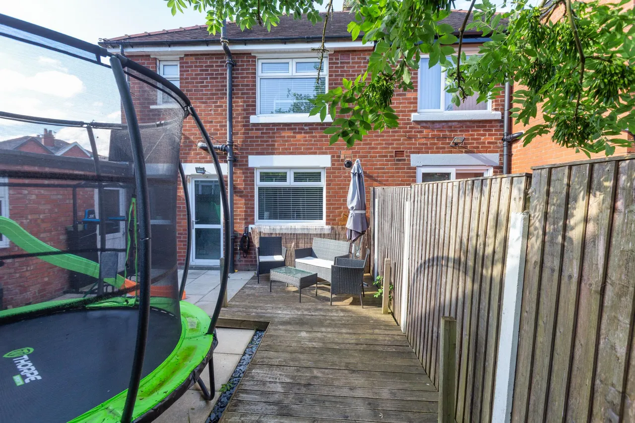 Glenluce Drive, Preston, PR1, photo 7