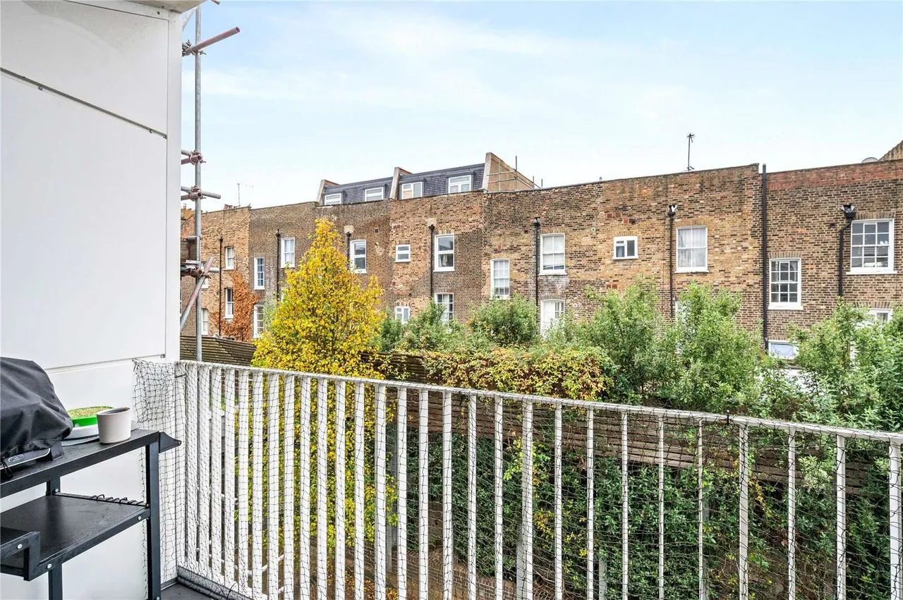 Caledonian Road, Barnsbury, N1, photo 5
