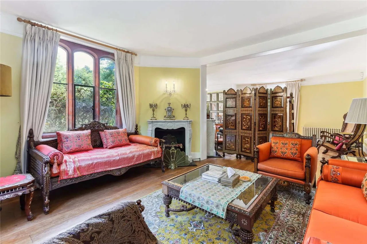 Redhill Road, Cobham, Surrey, KT11 1EF, photo 4