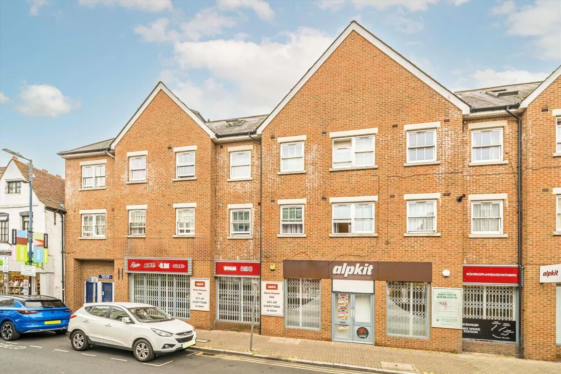 2 bed flat to rent, Old London Road, Kingston Upon Thames, KT2