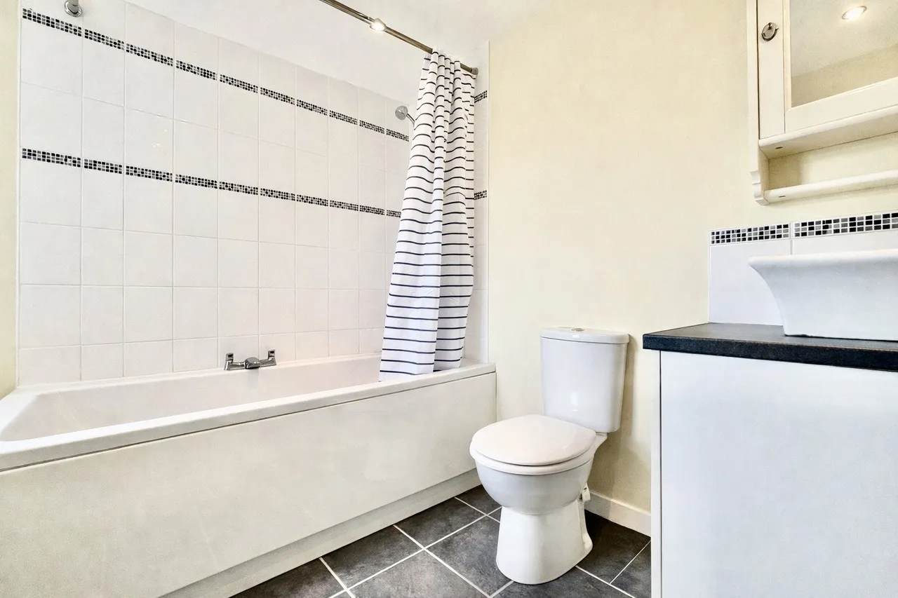 Mancetter Road, Atherstone, Warwickshire, CV9, photo 27