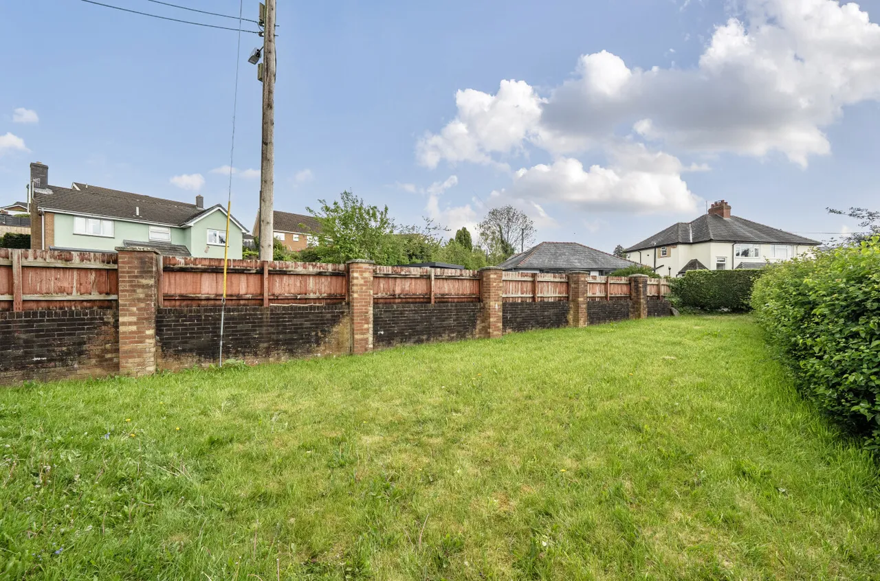 Gorn Road, Llanidloes, photo 18