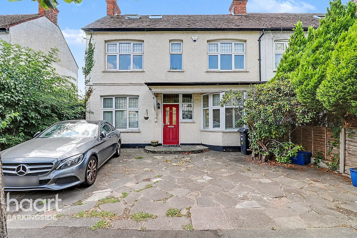 Ethelbert Gardens, Gants Hill, IG2, photo 22