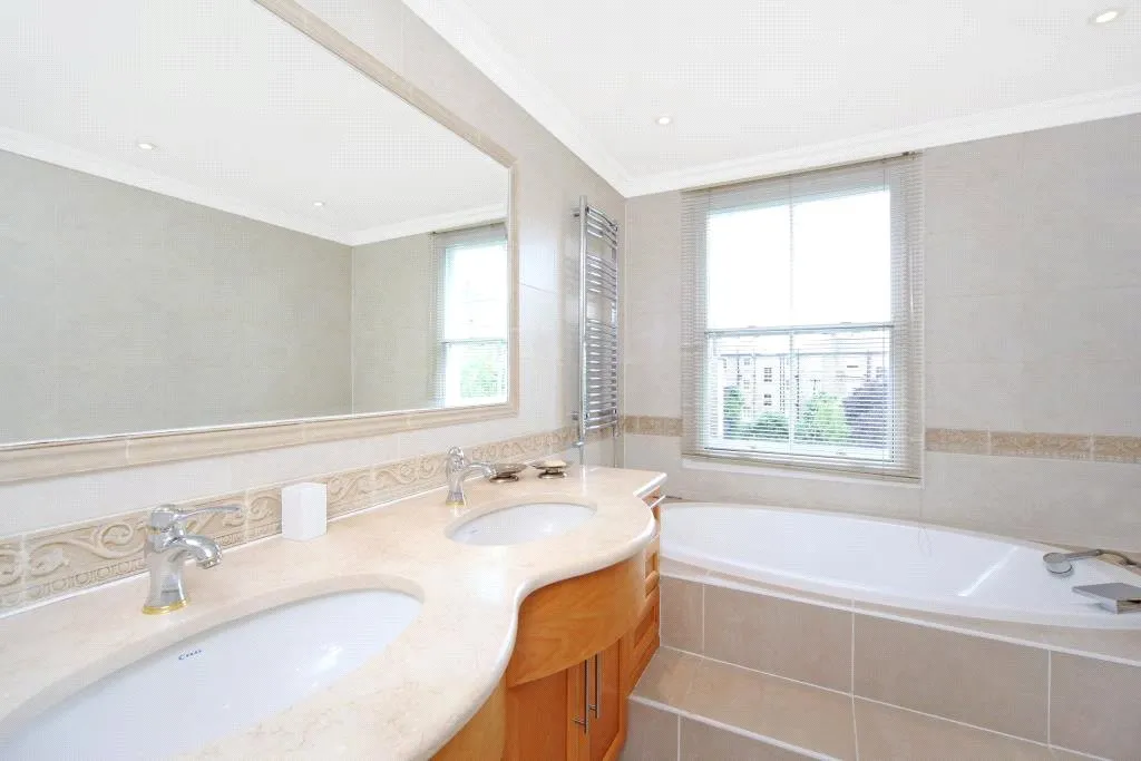 Lamont Road, London, SW10 0JE, photo 7