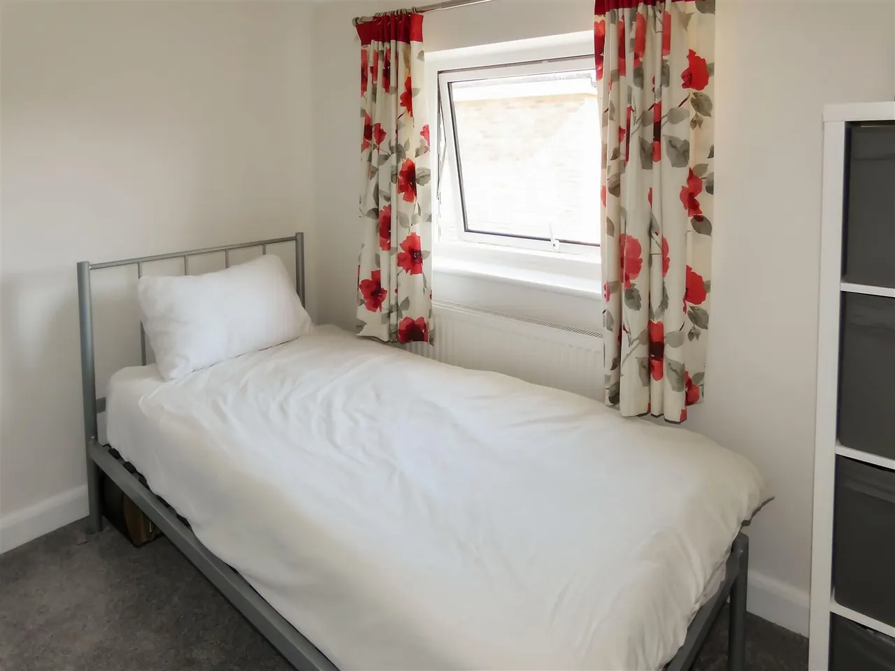 Chanctonbury Road, Rustington, photo 11