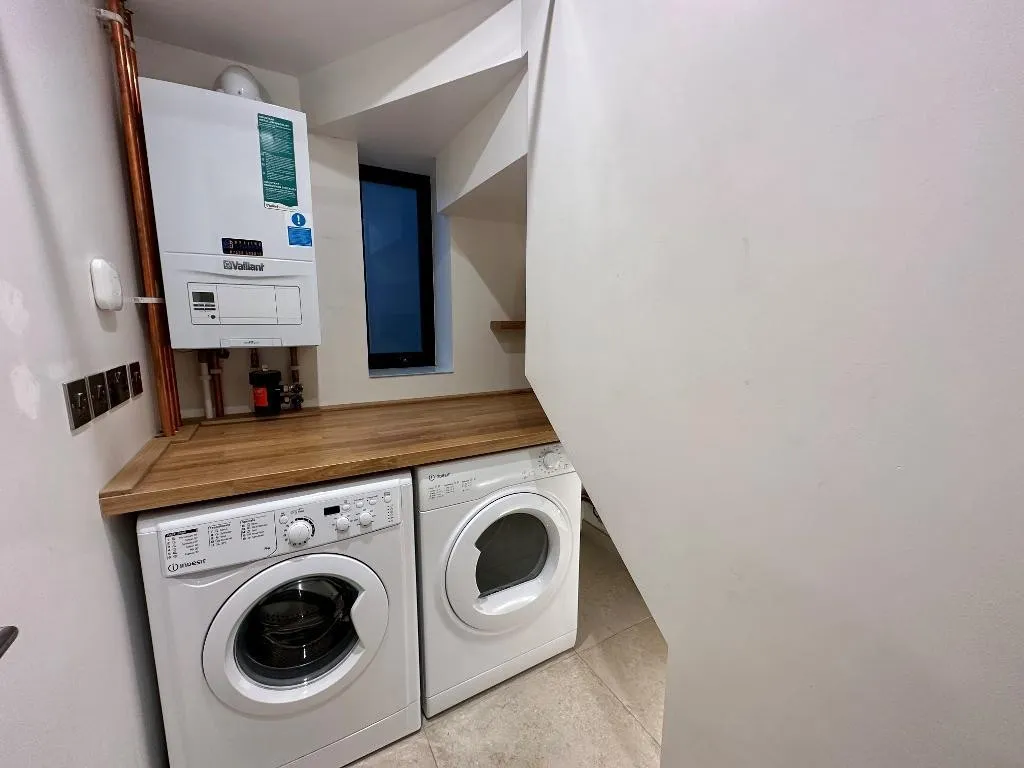 Elmfield Way, Sanderstead, photo 22
