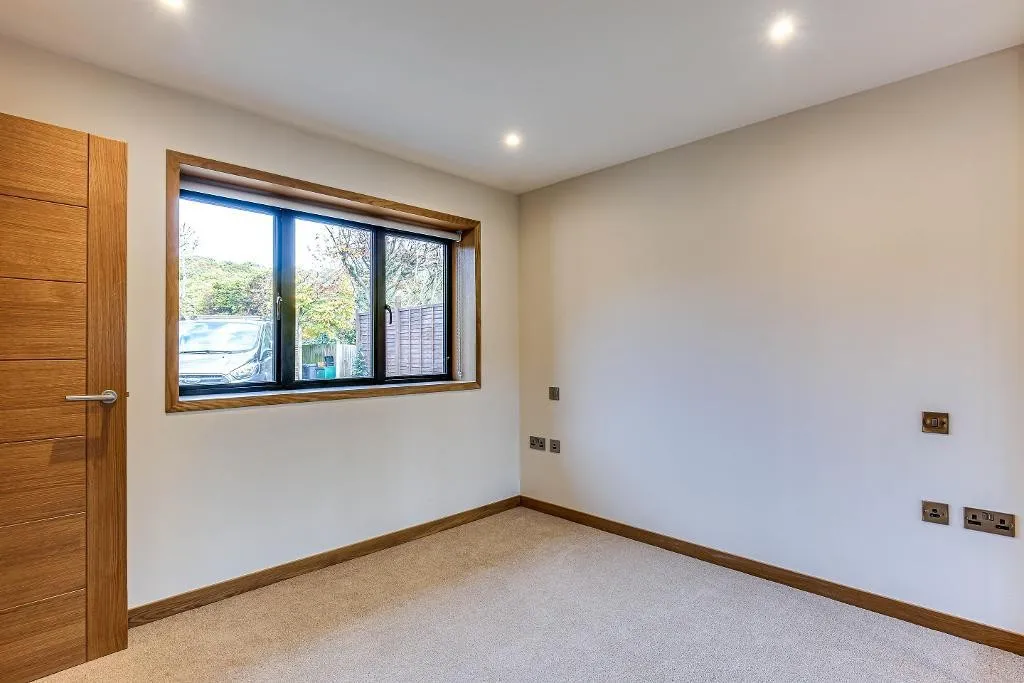 Elmfield Way, Sanderstead, photo 20