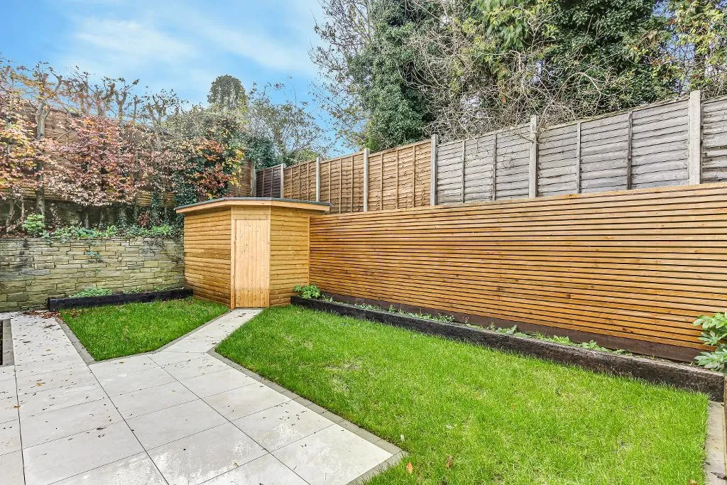 Elmfield Way, Sanderstead, photo 23