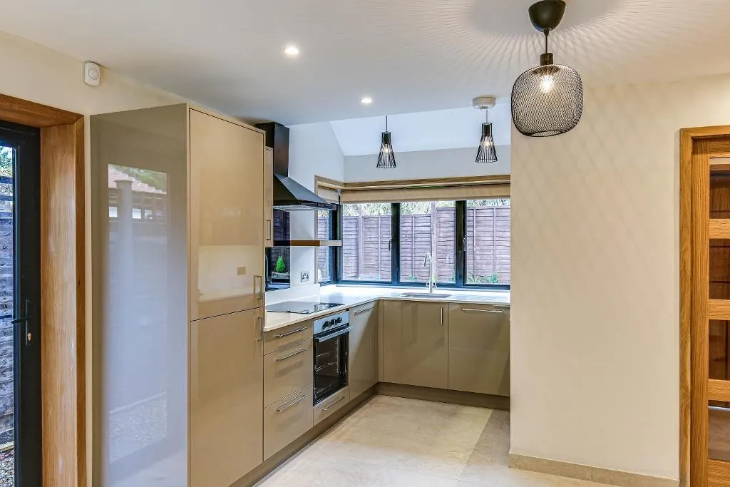 Elmfield Way, Sanderstead, photo 5
