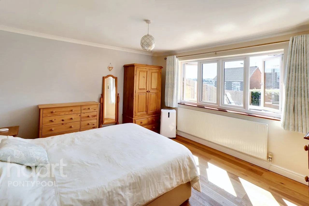 Tranch Road, Pontypool, NP4, photo 11