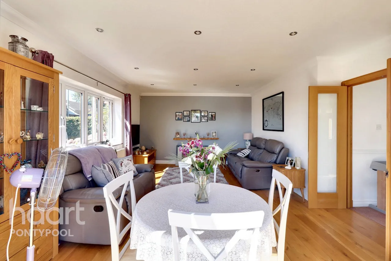 Tranch Road, Pontypool, NP4, photo 5