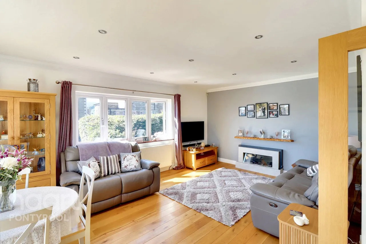Tranch Road, Pontypool, NP4, photo 4