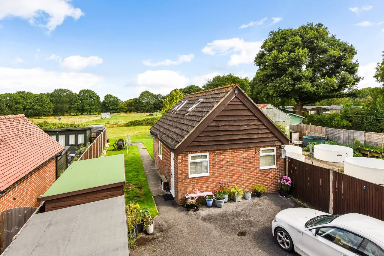 Southampton Road, Cadnam, SO40, photo 17