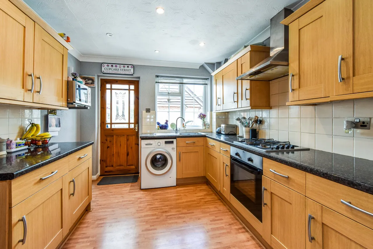 Southampton Road, Cadnam, SO40, photo 4